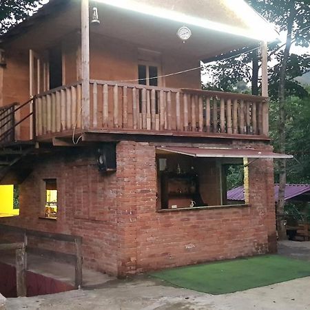 Oasis Gasamania Hotel Batumi Luaran gambar